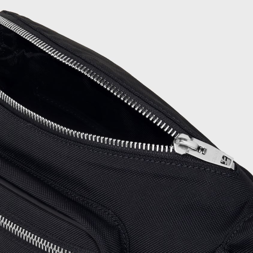 homens acessórios CELINE bolsa de cinto trekking em nylon com estampa preto T204R2107