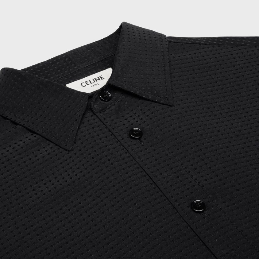 homens vestuário CELINE camisa solta em seda brilhante estampada fosca preto T204R1917