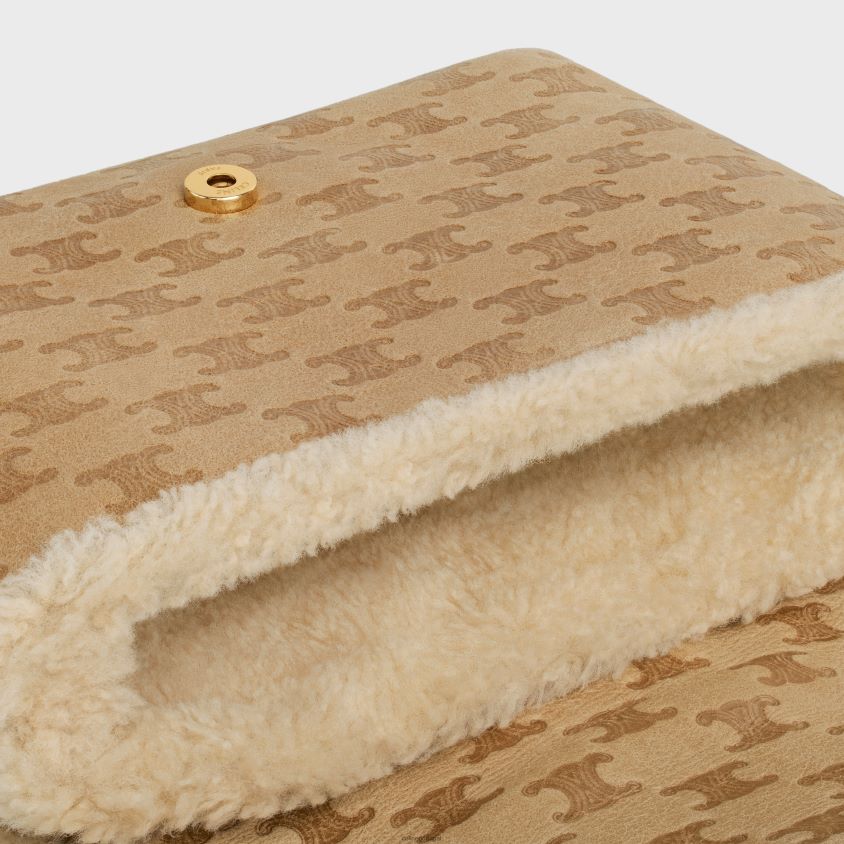 mulheres acessórios CELINE bolsa victoire média em shearling com triomphe por toda parte natural T204R10