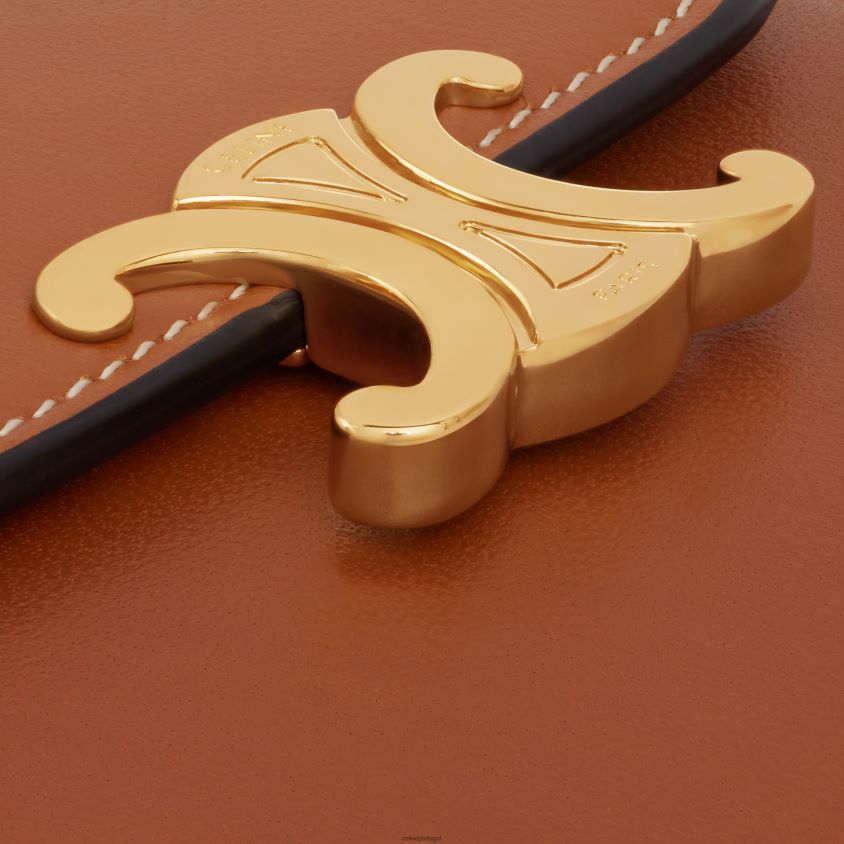 mulheres acessórios CELINE carteira pequena triomphe em pele de cordeiro lisa e brilhante bronzeado T204R455